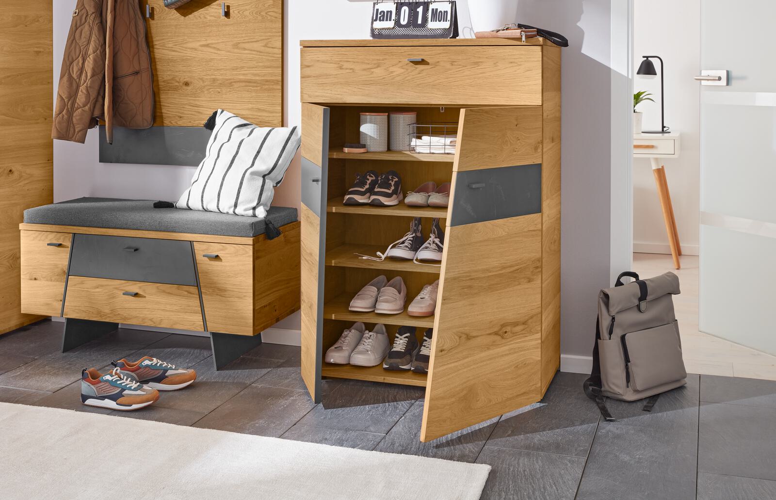 Interliving Schuhschrank Serie 6008