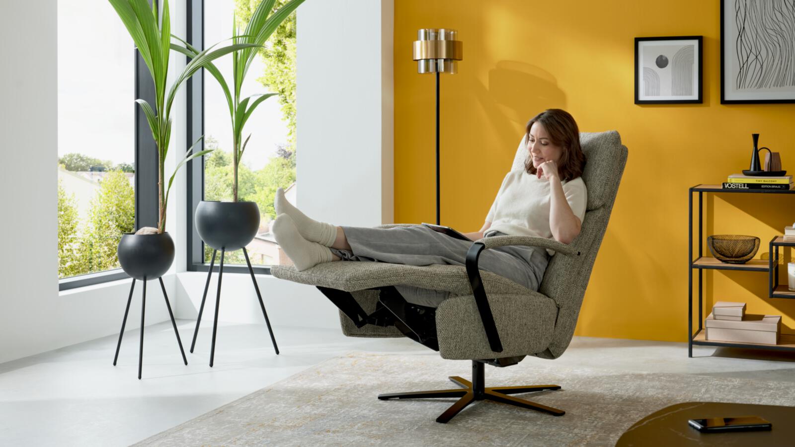 Interliving Drehsessel Serie 4565