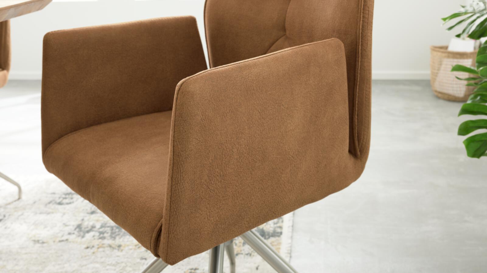 Interliving Armlehnstuhl Serie 5104