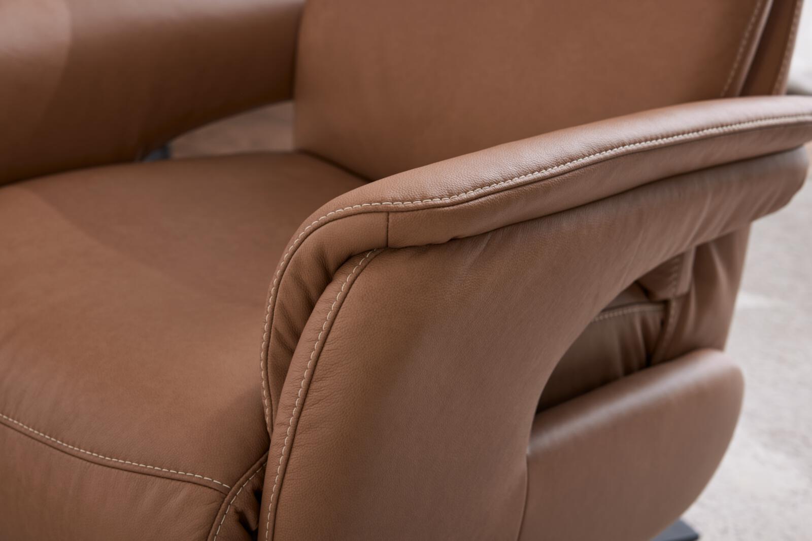 Interliving Drehsessel Serie 4566